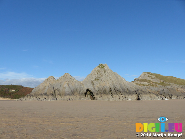 FZ010140 Three Cliffs Bay